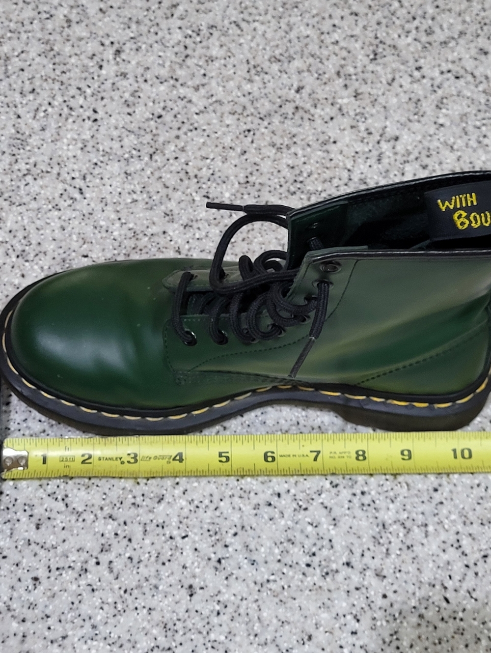 Dr. Martens 1460 Dark Green Lace Up Combat Boots Yellow Stitching Size 8 Exc Con - Picture 15 of 16